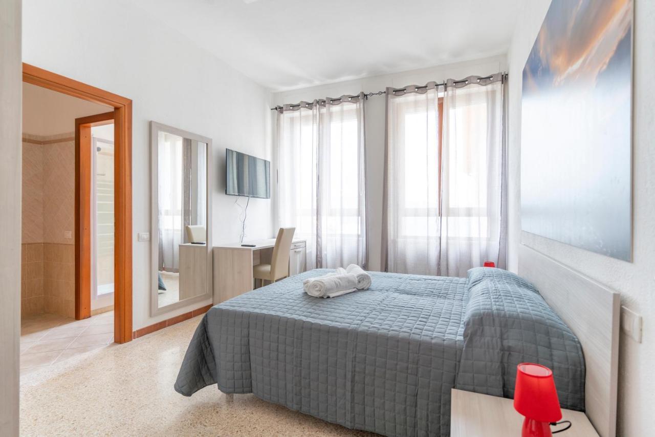 Hotel Dei Tacchi Osini Extérieur photo
